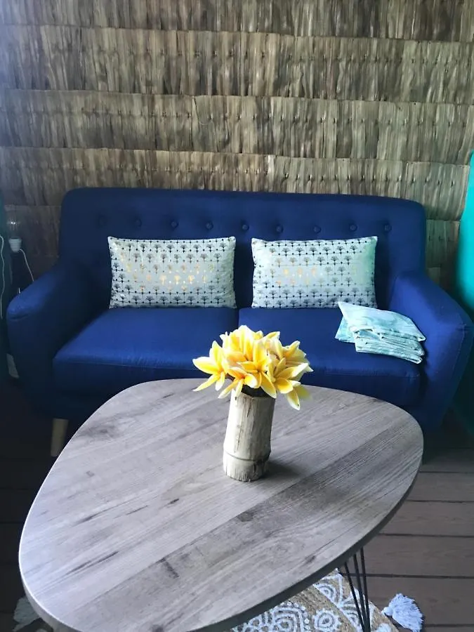 Pointe Venus Lodge Mahina Bed & Breakfast